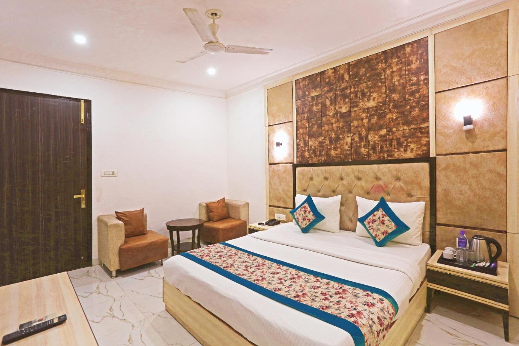 Hotel Almora Inn - Near By Delhi International Airport - With Free Airport Pickup And Drop New Delhi Bagian luar foto