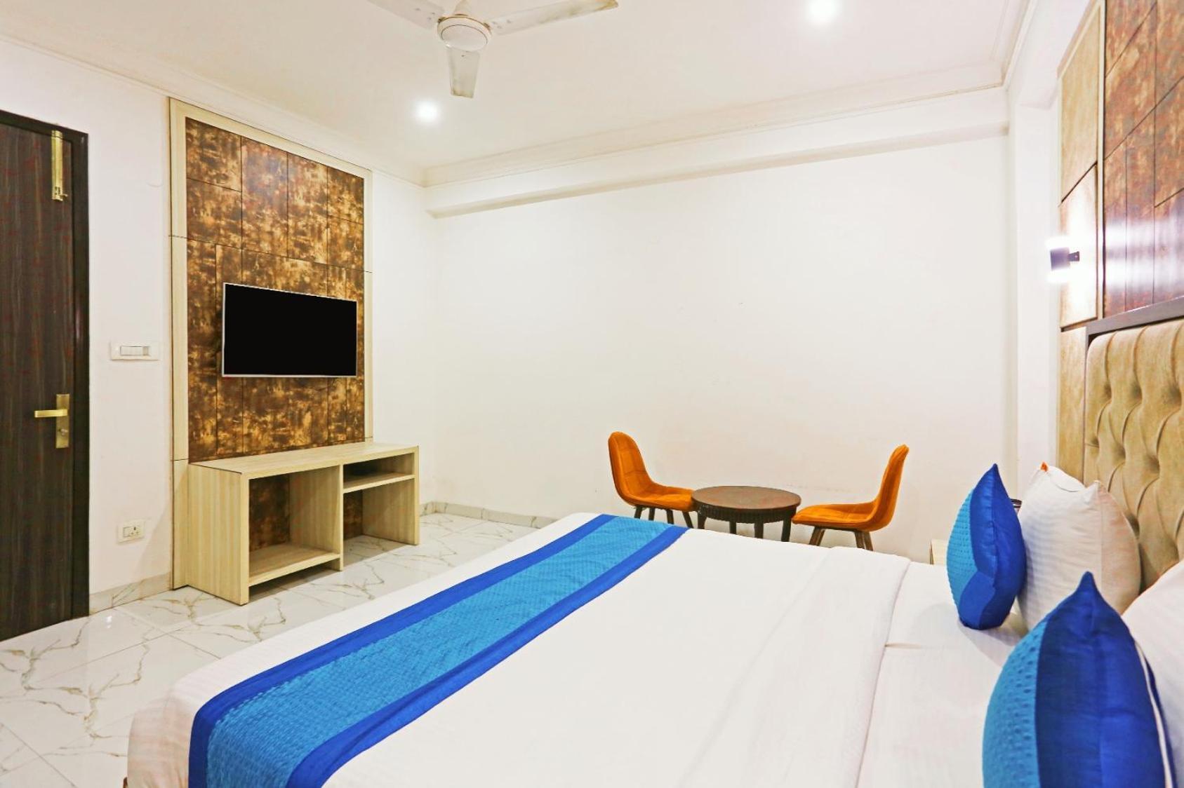 Hotel Almora Inn - Near By Delhi International Airport - With Free Airport Pickup And Drop New Delhi Bagian luar foto