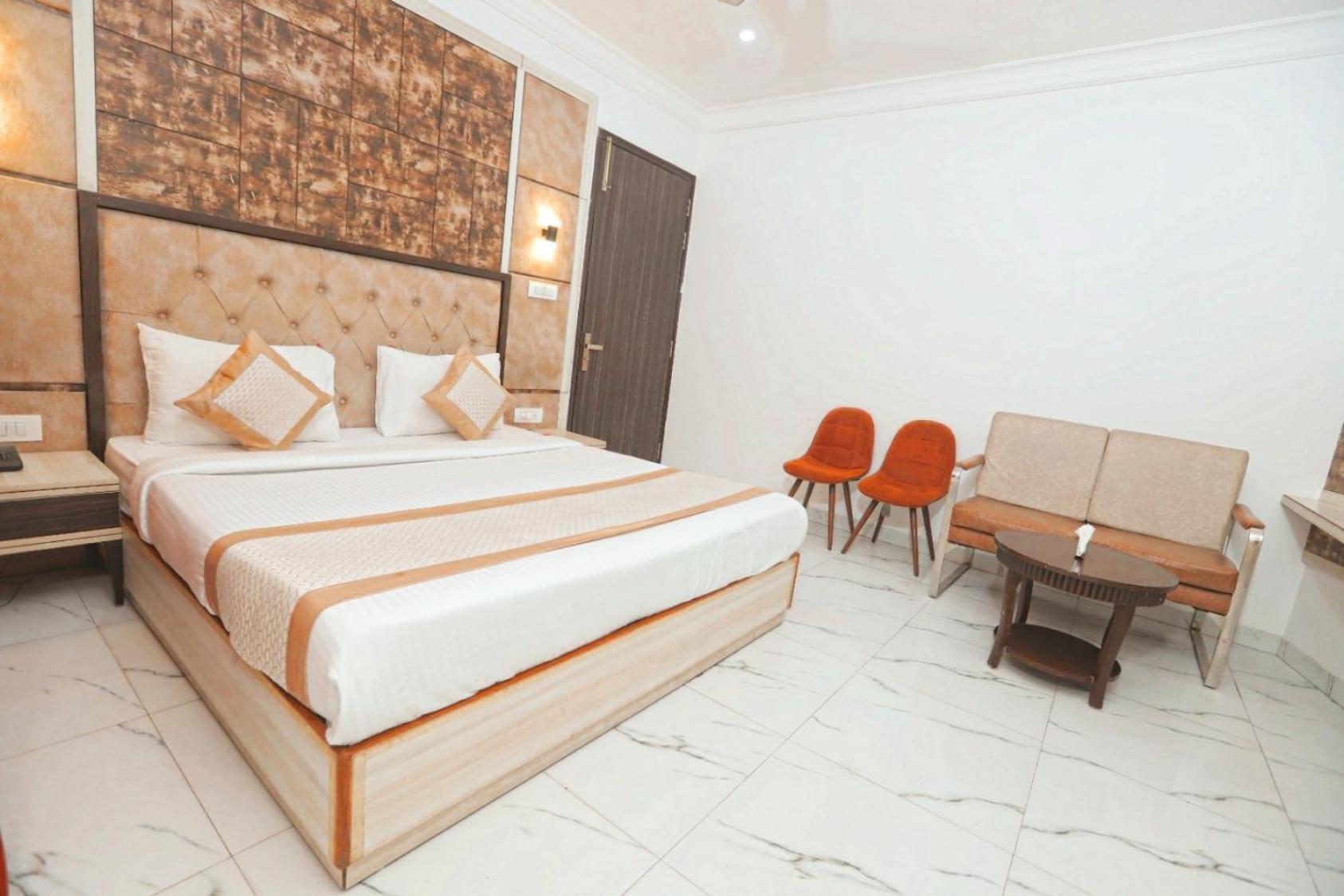 Hotel Almora Inn - Near By Delhi International Airport - With Free Airport Pickup And Drop New Delhi Bagian luar foto