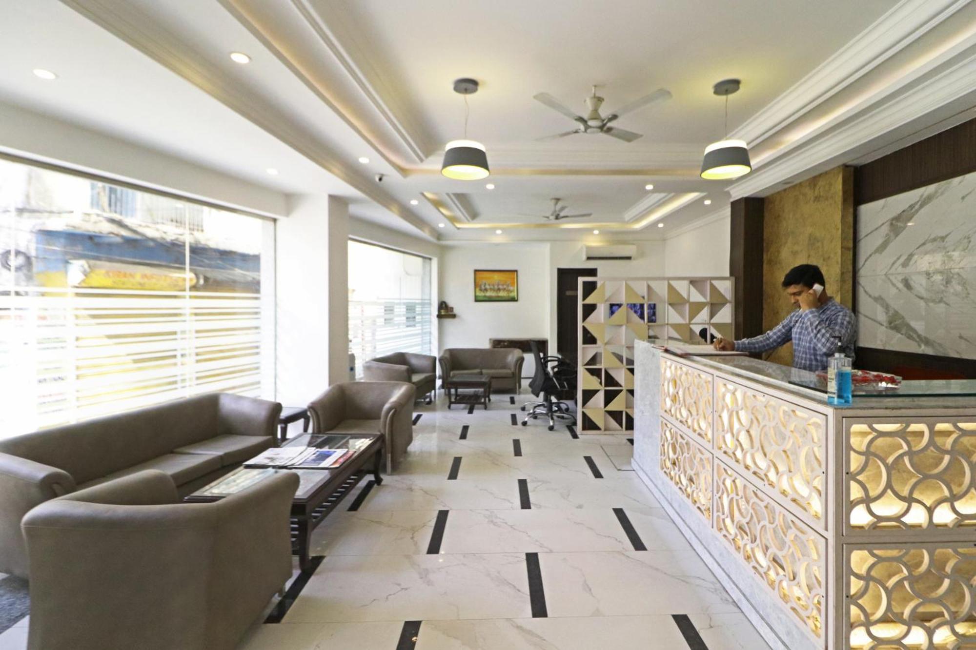 Hotel Almora Inn - Near By Delhi International Airport - With Free Airport Pickup And Drop New Delhi Bagian luar foto