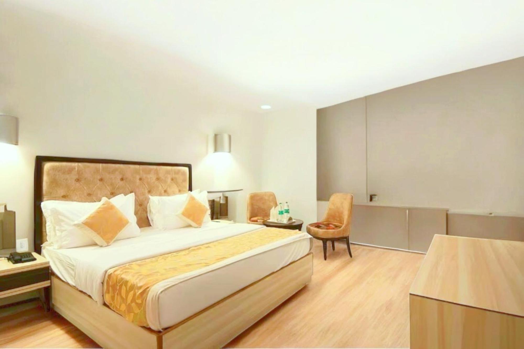 Hotel Almora Inn - Near By Delhi International Airport - With Free Airport Pickup And Drop New Delhi Bagian luar foto